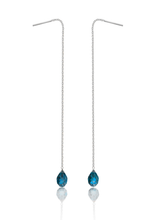 Load image into Gallery viewer, Parallel drop Silver 925 / crystal earrings
