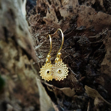 Load image into Gallery viewer, Dosha (Kapha / Vata / Pitta) Silver 925 Gold plated Earrings
