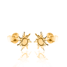 Load image into Gallery viewer, Simplicity silver 925 gold plated studs
