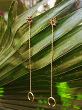Load image into Gallery viewer, Time Loop Silver 925 gold plated earrings
