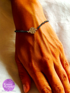 Unity bracelet (carnelian. lapis, malachite, 7 stones, pyrite) with silver 925 charm