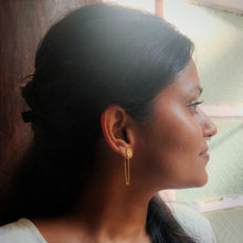 Load image into Gallery viewer, History loop (Pitta, Vata, Kapha dosha) Silver 925 gold plated earrings
