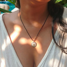 Load image into Gallery viewer, Sun power silver 925 (gold plated) thread necklace

